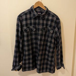 Patagonia Fjord Flannel - Organic Cotton - Men's M